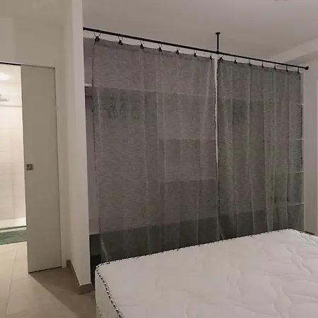 F2 Porticcio Proche *